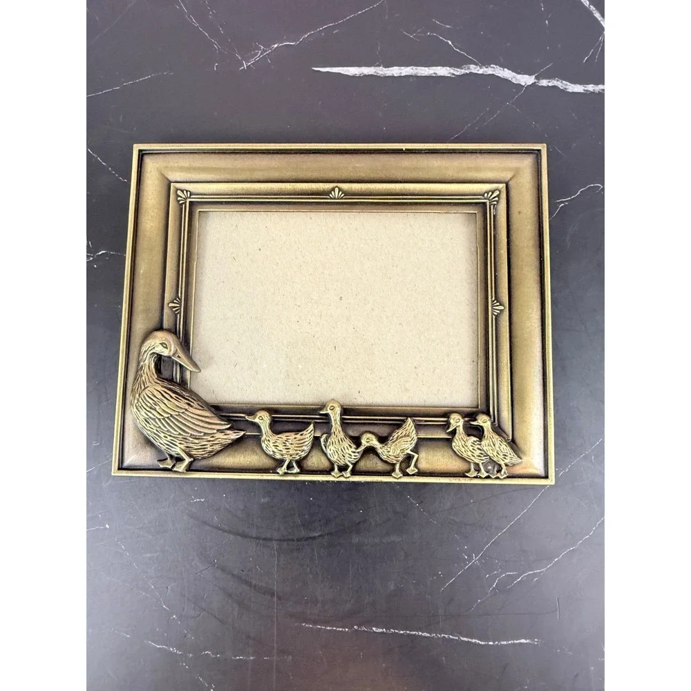 Vintage Brass Carr Brand Duck Duckling 3 1/2 X 5 Standing Photo Frame EUC!
